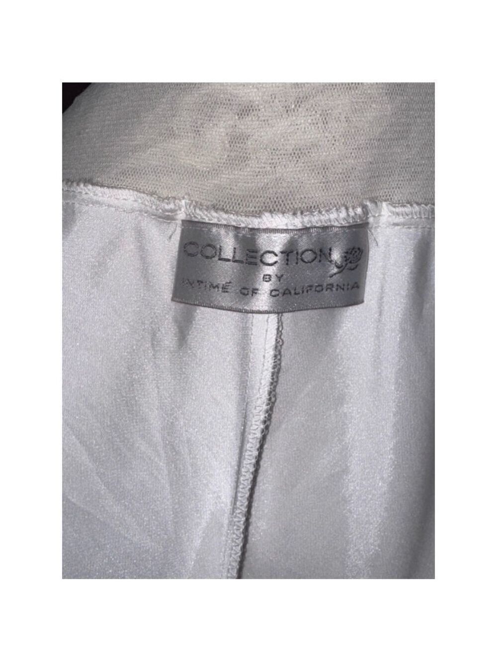 Satin gown cream sz med USA made! Satin bottom top sheer embroidered - Picture 11 of 13